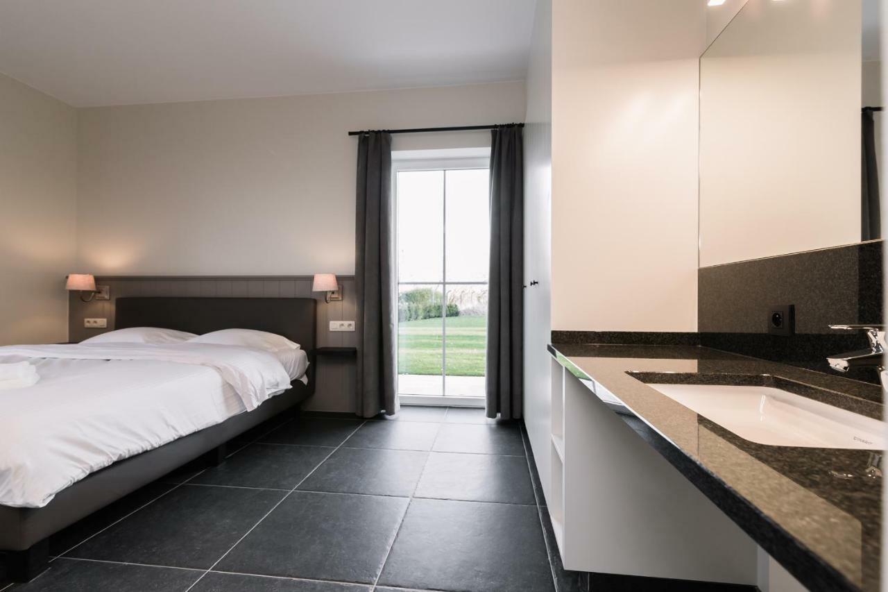 Duins Genot 5 Star Holiday Homes 30P & 40P - Indoorpool & Wellness Jabbeke  Bagian luar foto